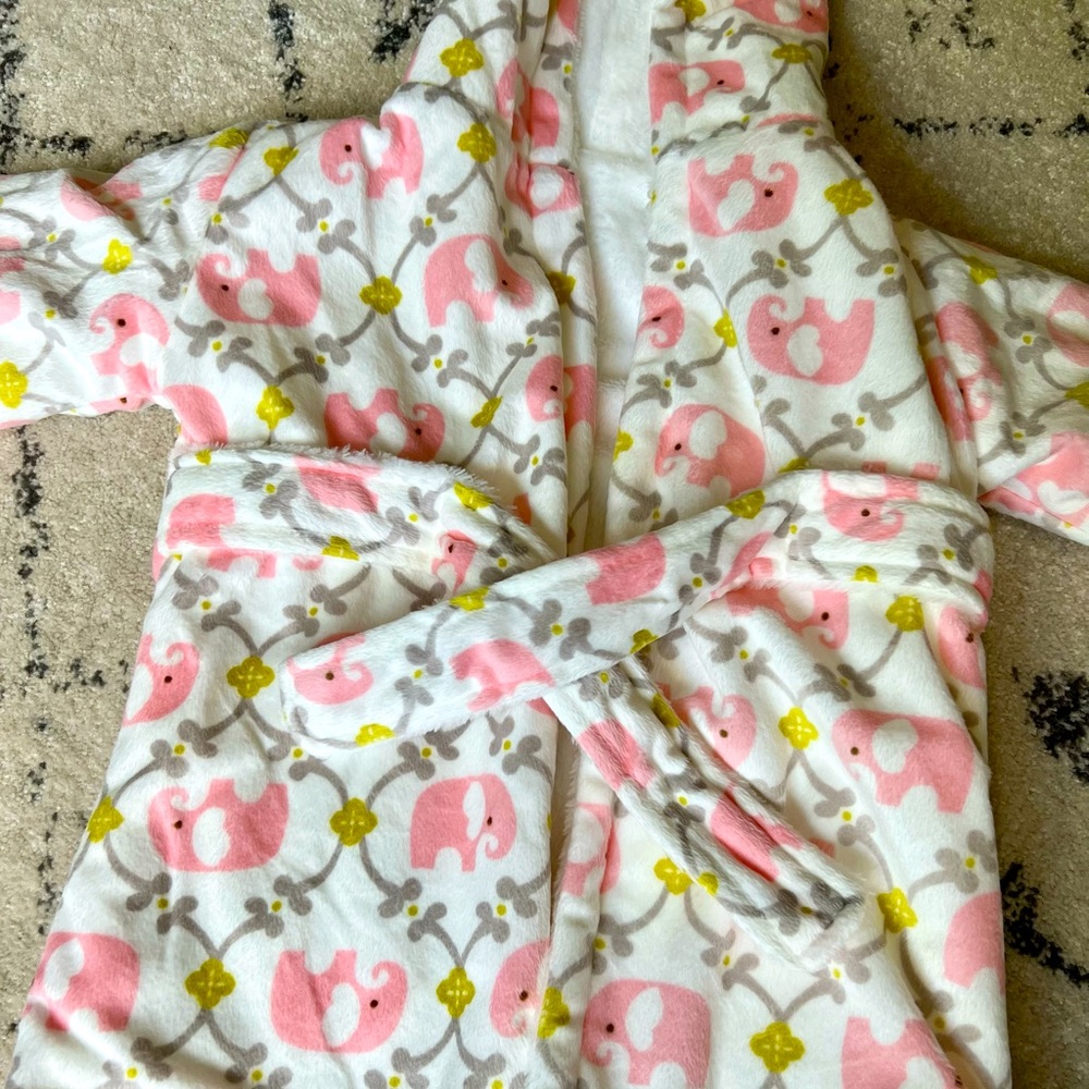 Baby robe - Picture 2 of 3
